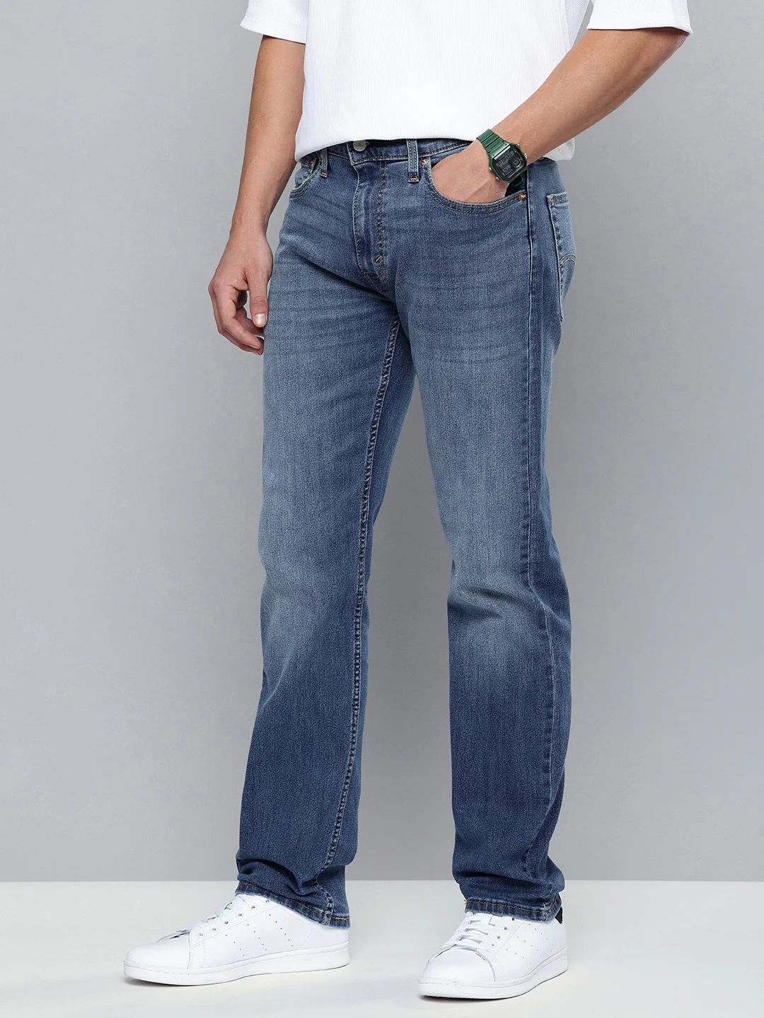 Men's 513 Indigo Slim Straight Fit Mid Rise Jeans - Image 3