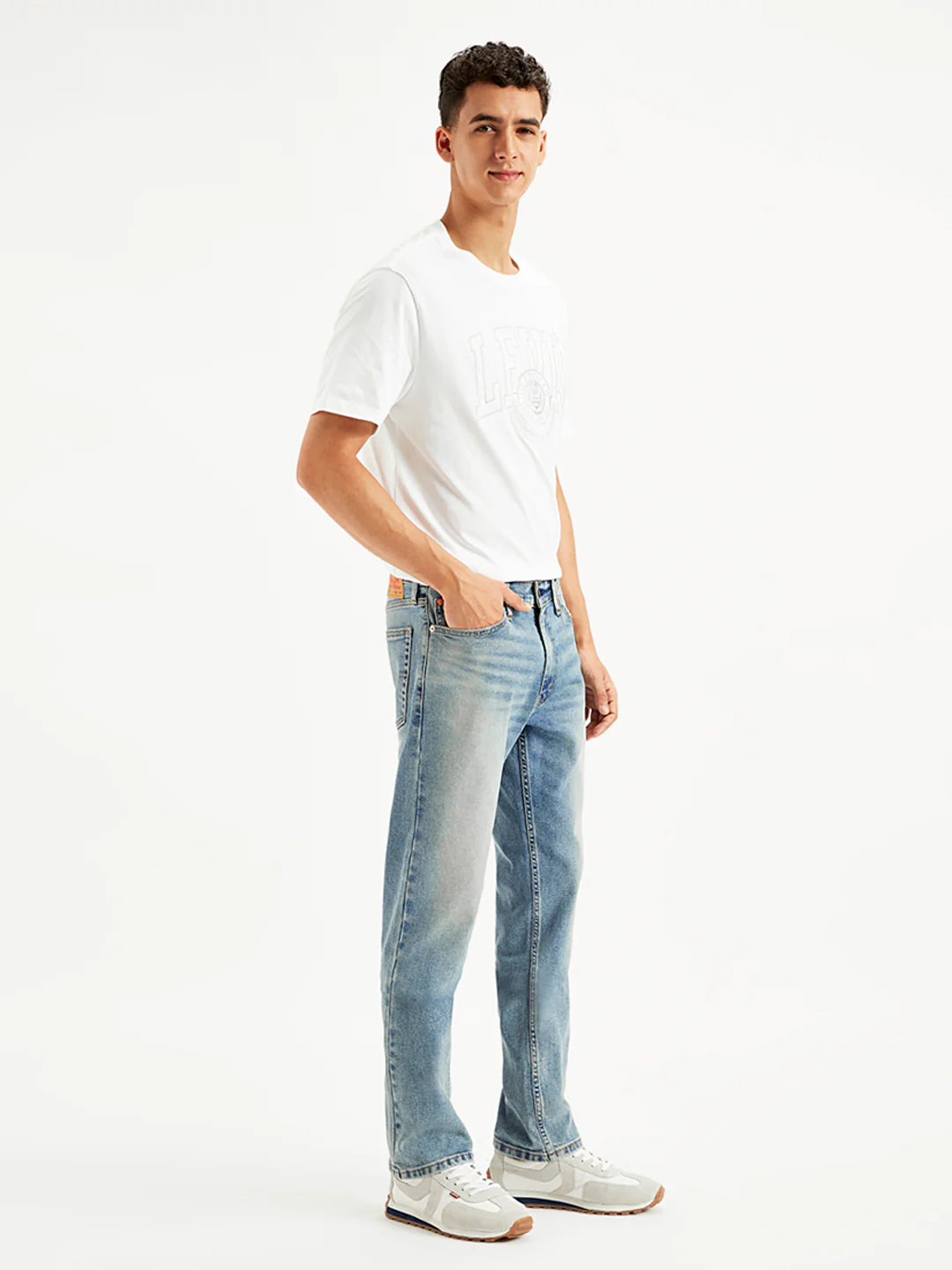 Men's 513 Light Blue Slim Straight Fit Mid Rise Jeans - Image 3