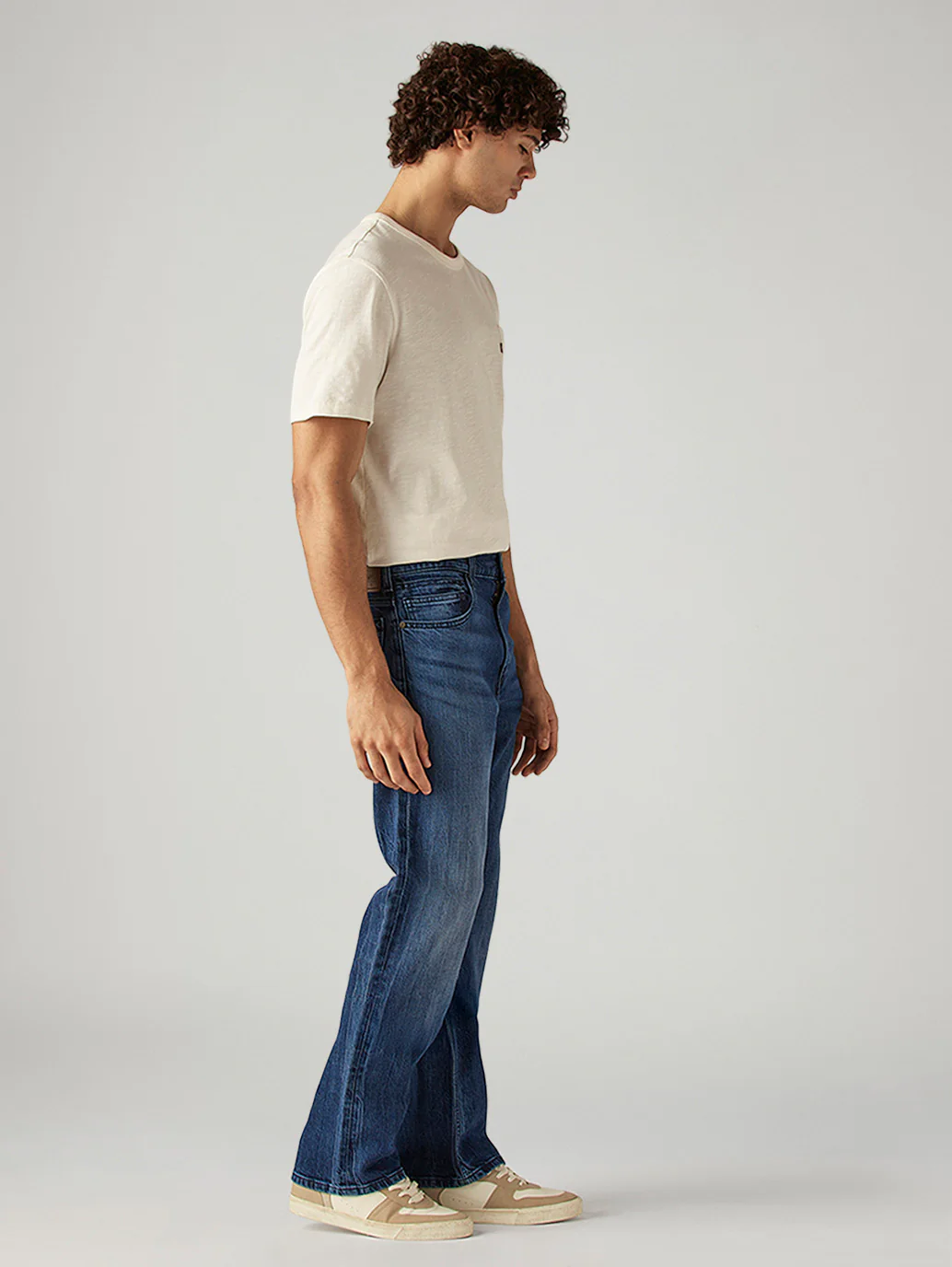 Men's 517 Blue Bootcut Fit Mid Rise Hyper Stretch Jeans - Image 5