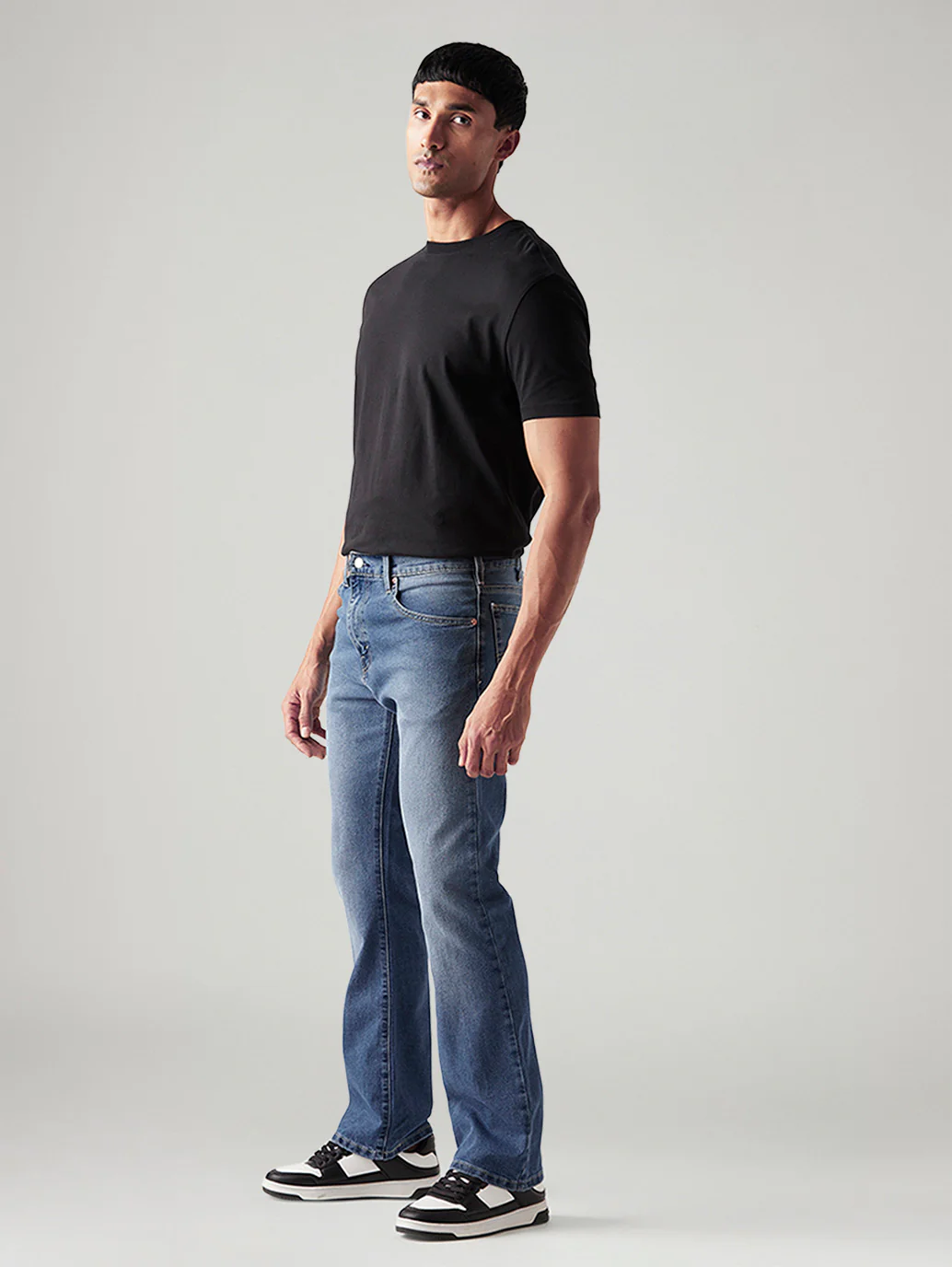 Men's 517 Blue Bootcut Fit Mid Rise Jeans - Image 7