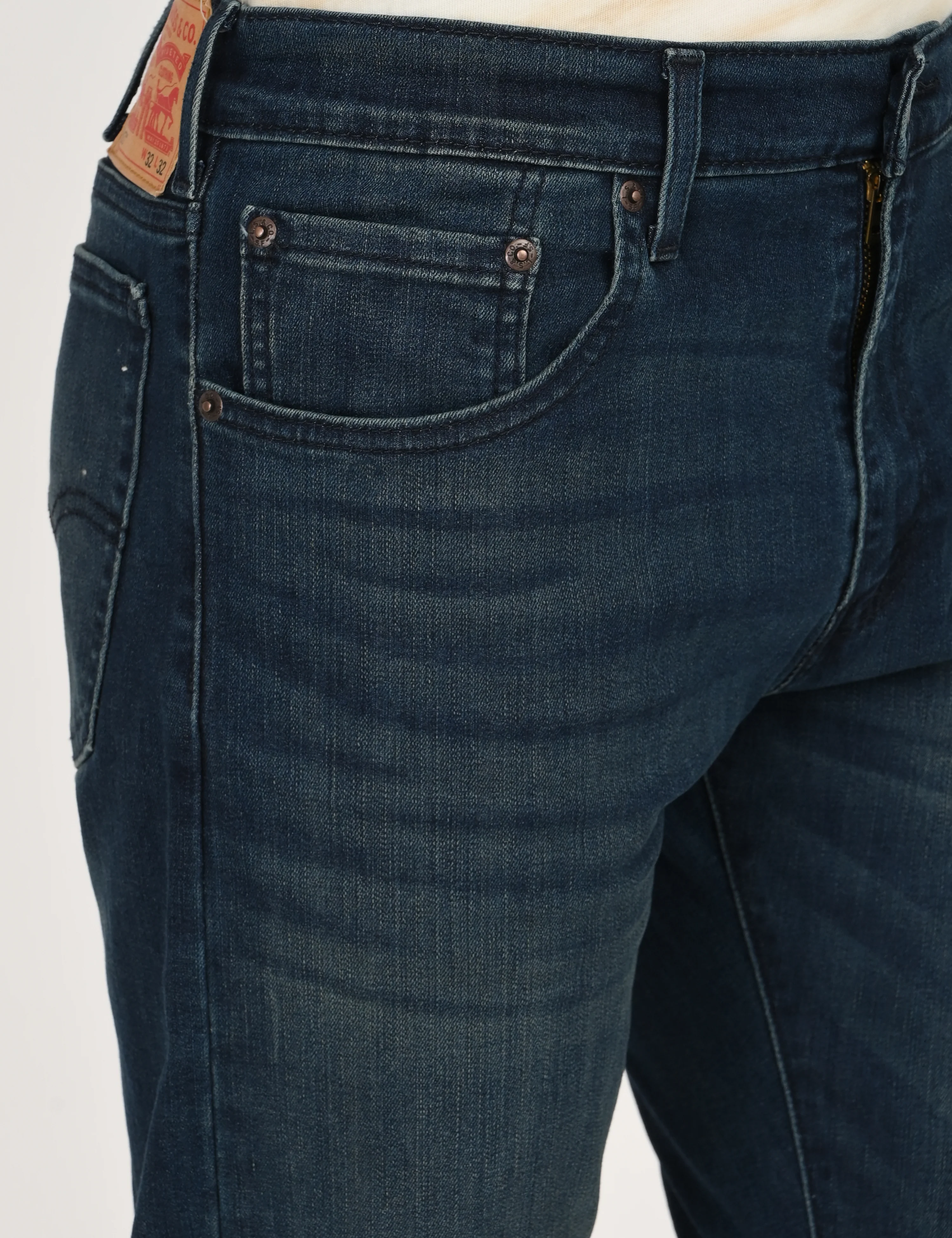Men's 517 Bootcut Fit Dark Blue Mid Rise Jeans - Image 2