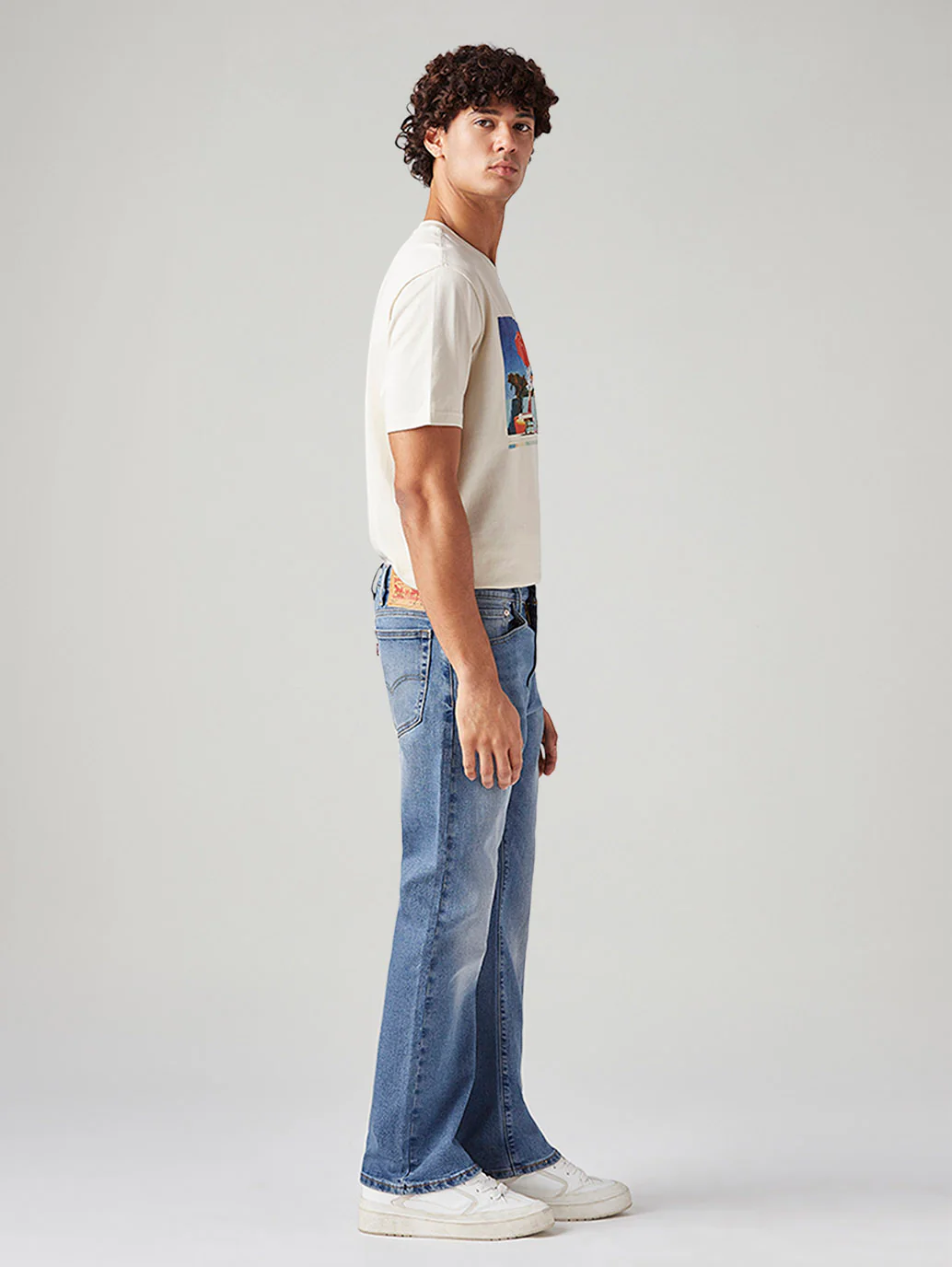 Men's 517 Light Blue Bootcut Fit Mid Rise Jeans - Image 5