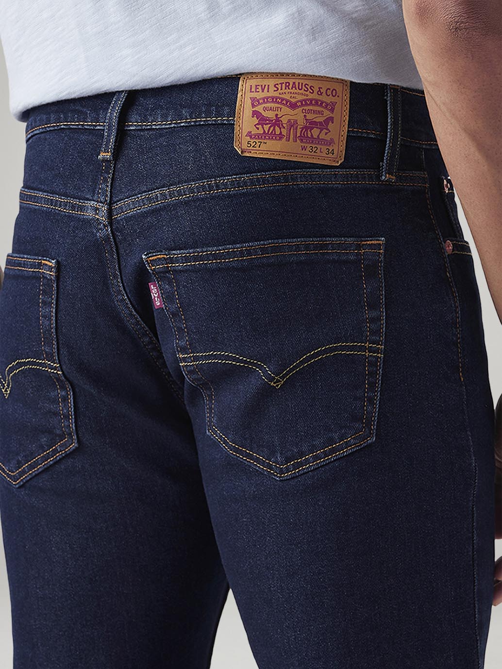 Men's 527 Dark Blue Bootcut Fit Mid Rise Jeans - Image 6