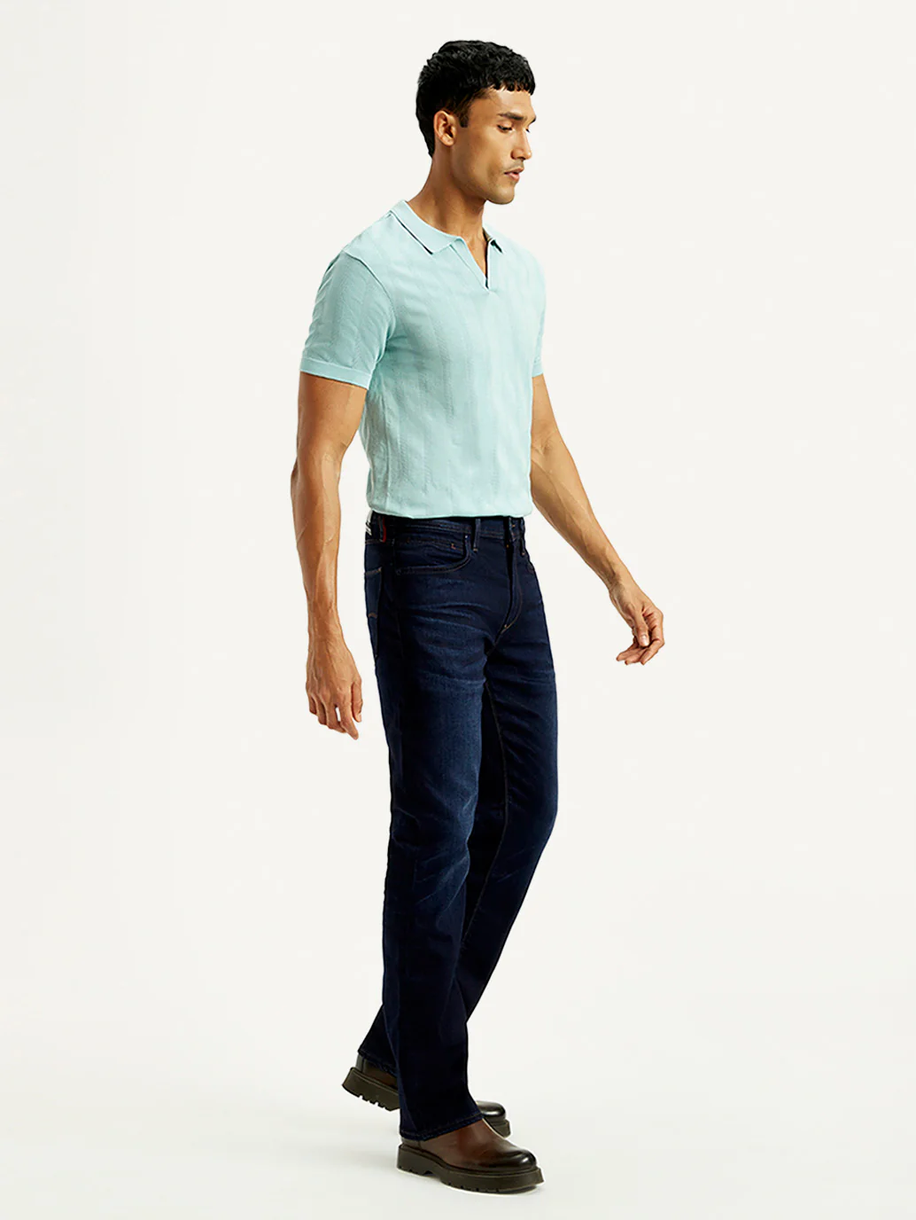 Men's Redloop 527 Med Indigo Bootcut Fit Mid Rise Jeans - Image 6