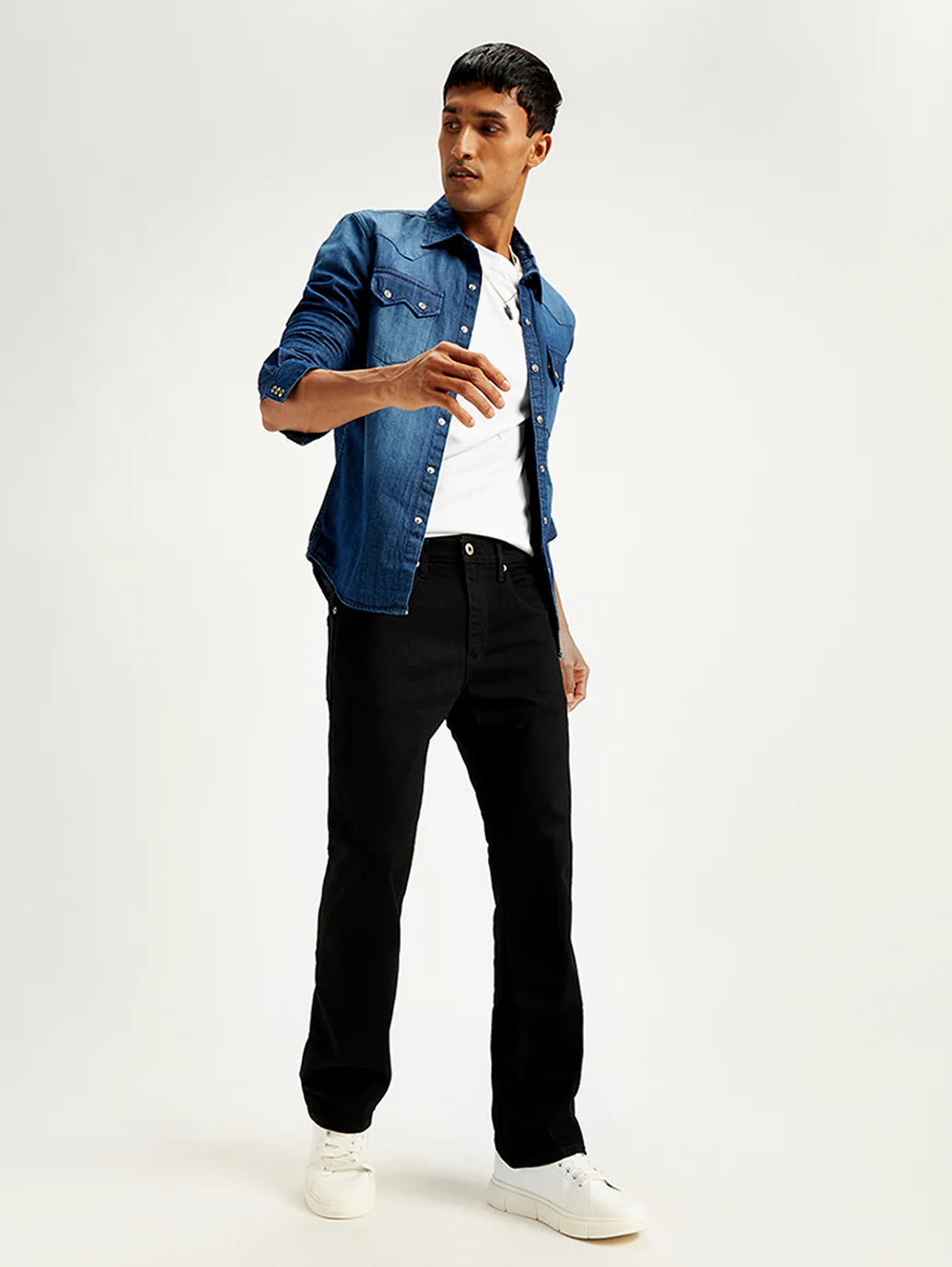 Men's 527 Black Bootcut Fit Mid Rise Jeans - Image 6