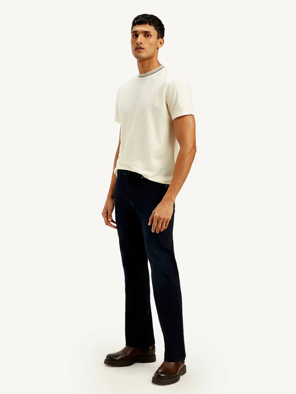 Men's Redloop 527 Bootcut Fit Mid Rise Jeans - Image 6