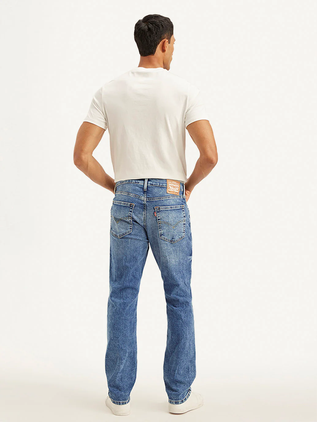 Men's 541 Blue Athletic Tapered Fit Mid Rise Jeans - Image 3