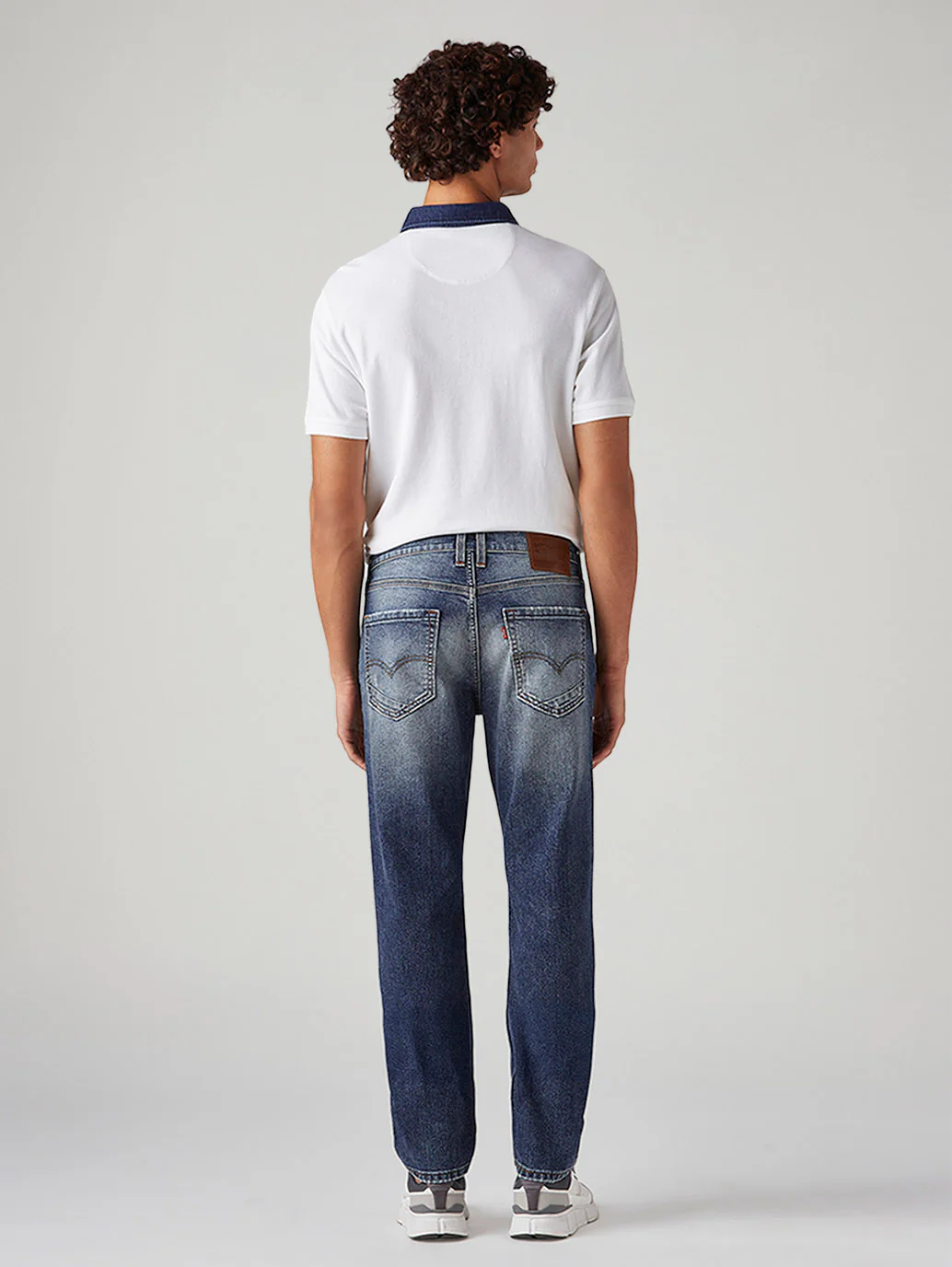 Men's 541 Blue Athletic Tapered Fit Mid Rise Jeans - Image 4