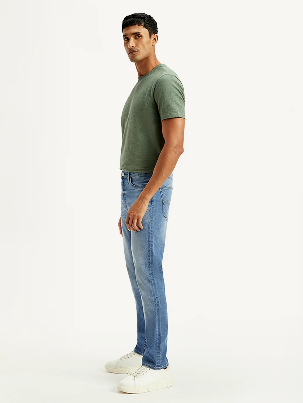 Men's 541 Blue Athletic Tapered Fit Mid Rise Linen Jeans - Image 6