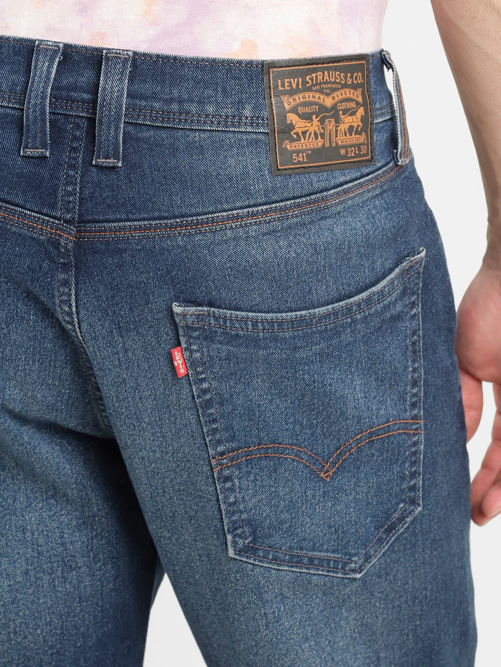 Men's 541 Blue Athletic Tapered Fit Mid Rise Jeans - Image 5