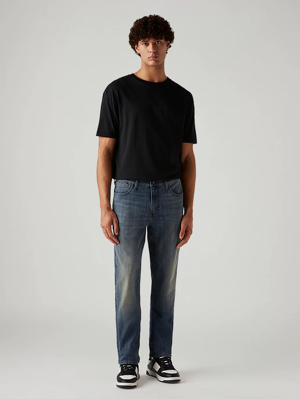 Men's Tinted 541 Blue Tapered Fit Hyper Stretch Jeans - Image 5