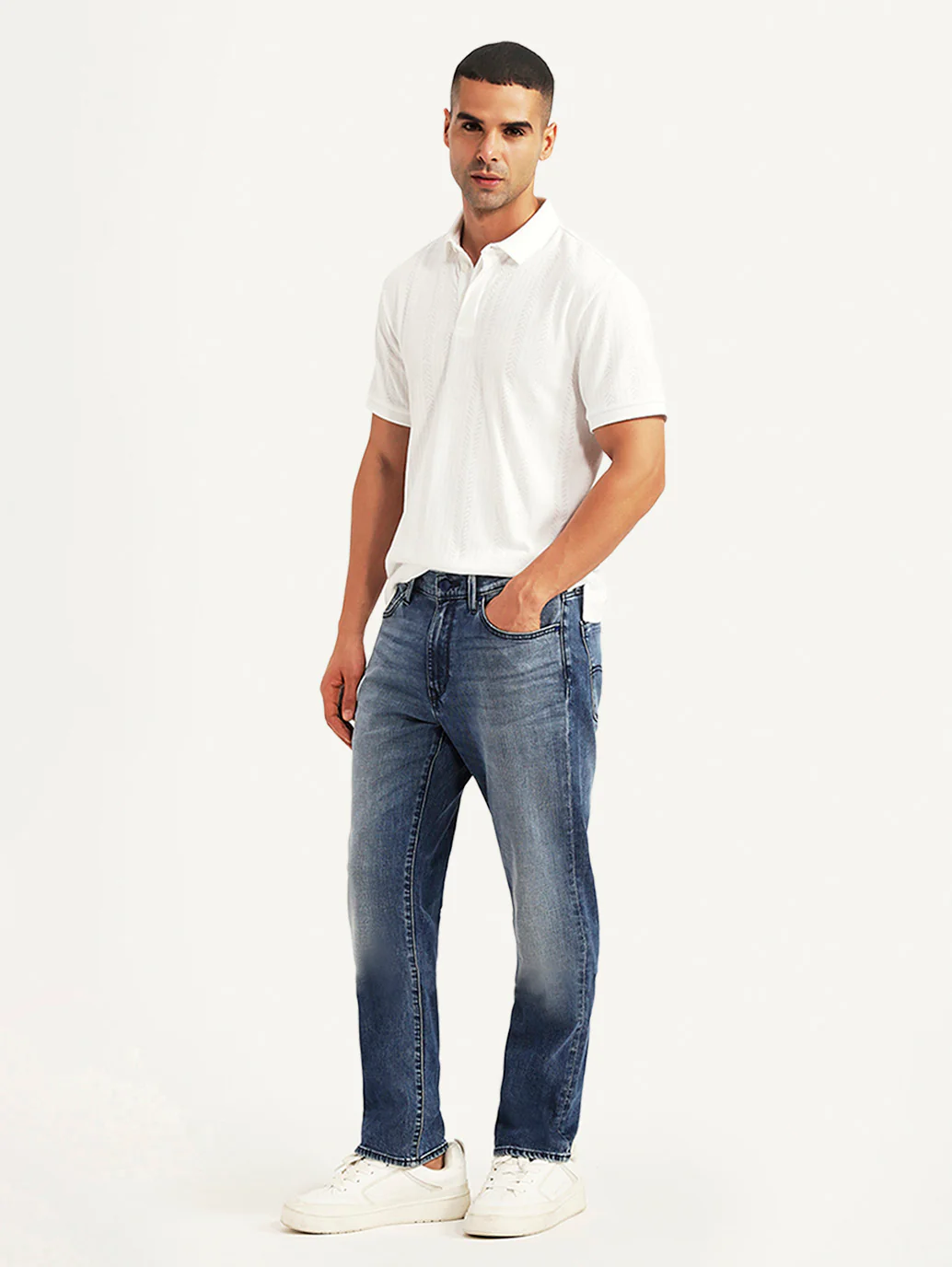 Men's Redloop 541 Blue Tapered Fit Mid Rise Jeans - Image 3