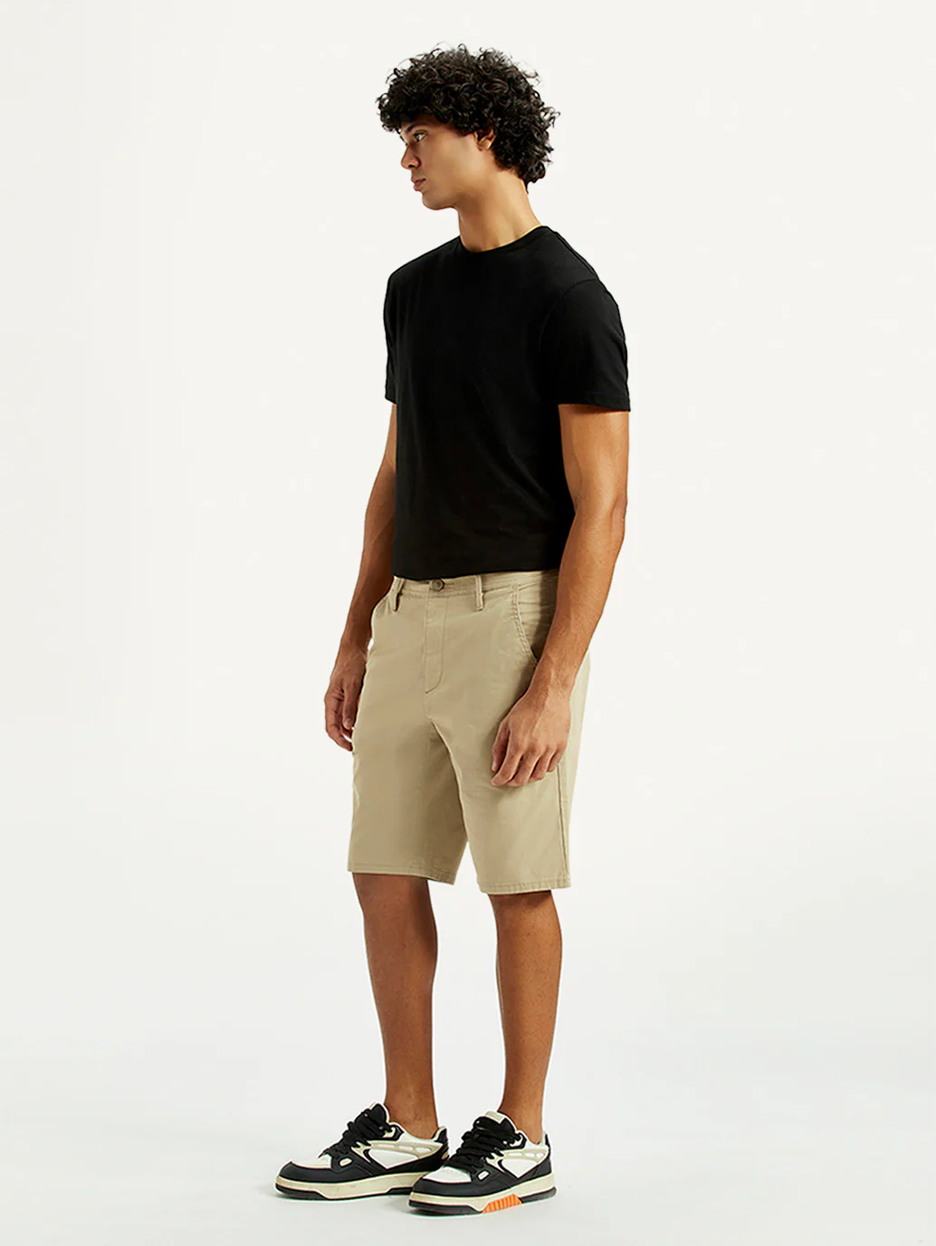 Men's 541 Khaki Tapered Fit Mid Rise Shorts - Image 4