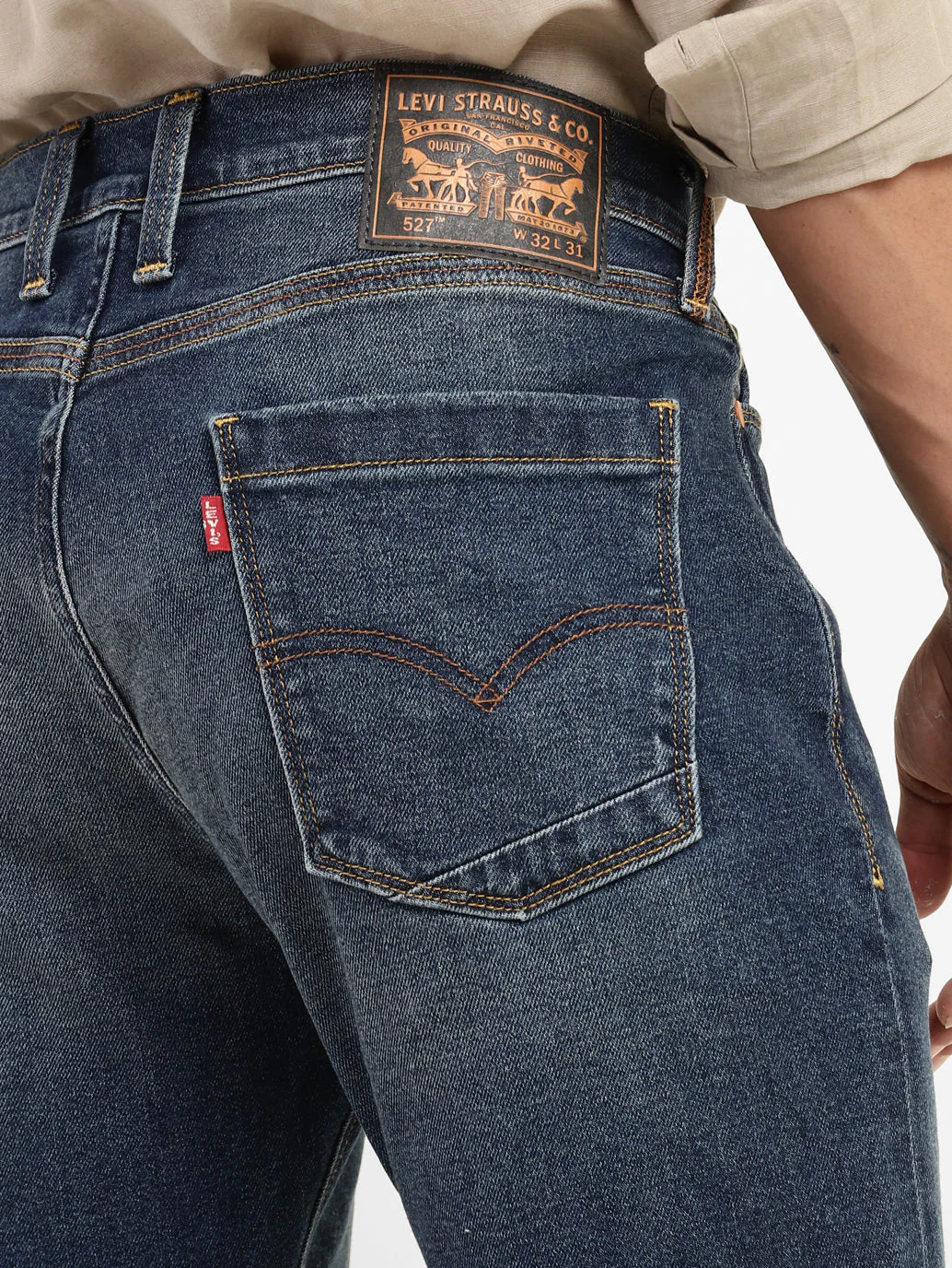 Men's 541 Blue Athletic Tapered Fit Mid Rise Jeans - Image 6