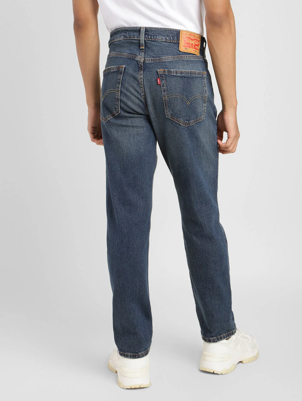 Men's 541 Blue Athletic Tapered Fit Mid Rise Jeans - Image 3