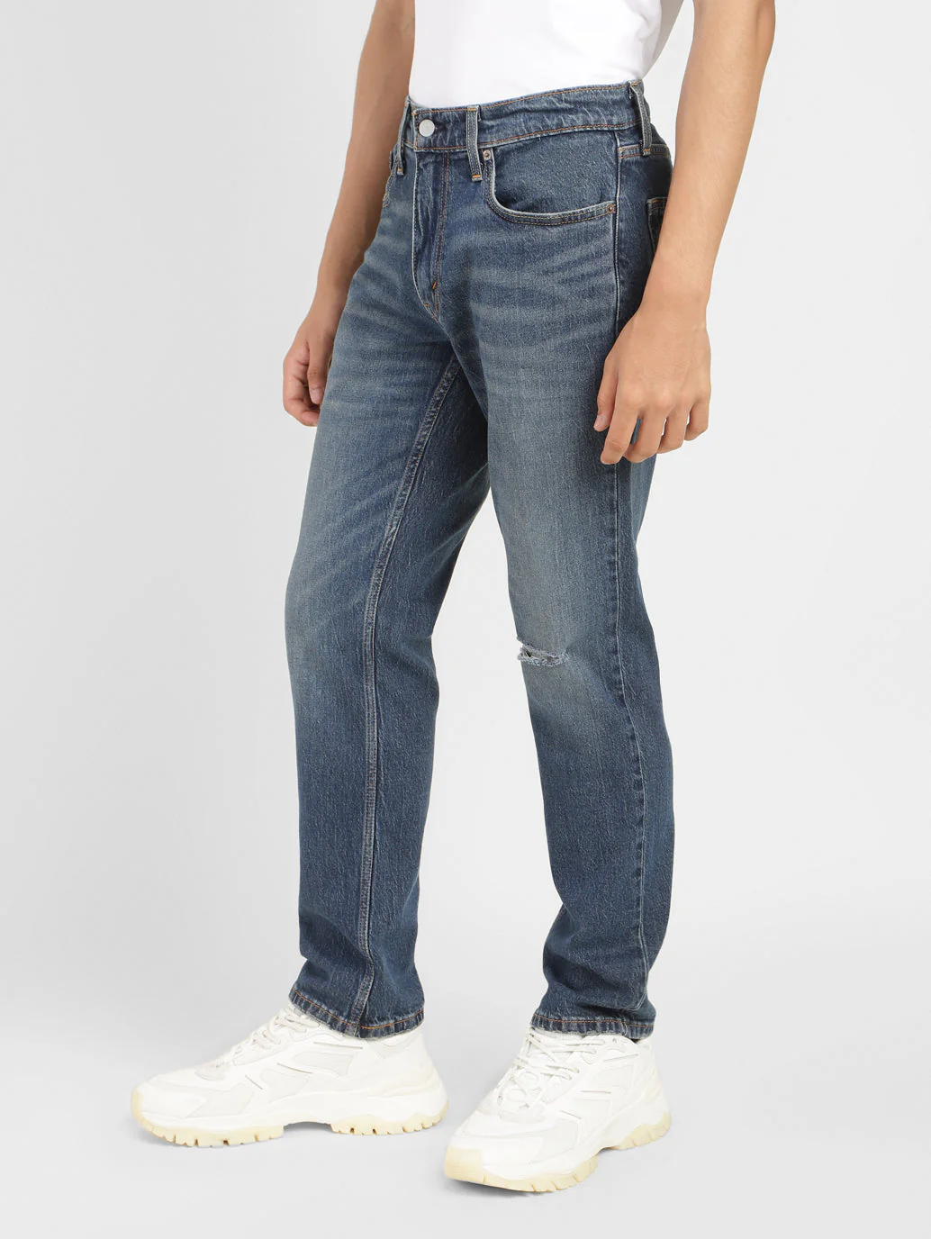 Men's 541 Blue Athletic Tapered Fit Mid Rise Jeans - Image 4