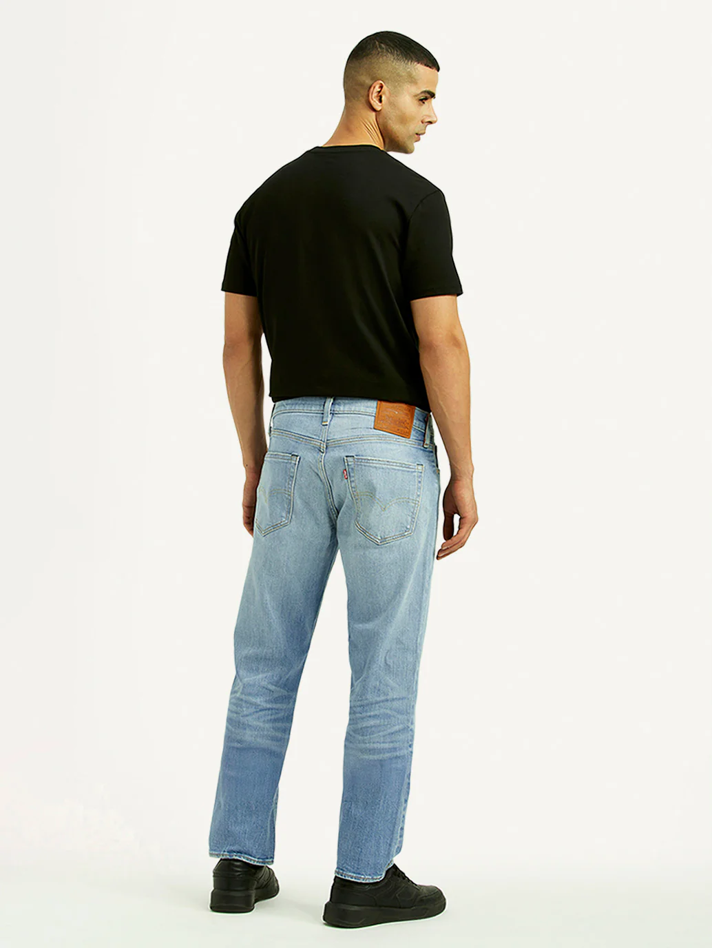 Men's 541 Light Blue Athletic Tapered Fit Mid Rise Jeans - Image 4