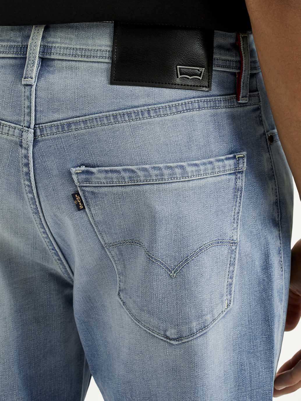 Men's Redloop 541 Light Indigo Athletic Tapered Fit Mid Rise Jeans - Image 4
