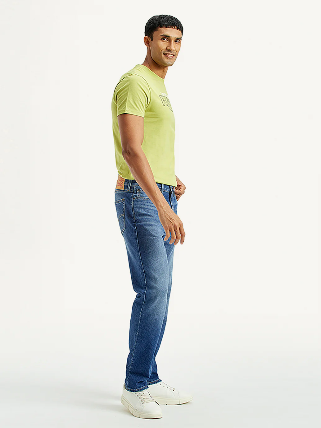 Men's 541 Indigo Athletic Tapered Fit Mid Rise Jeans - Image 5
