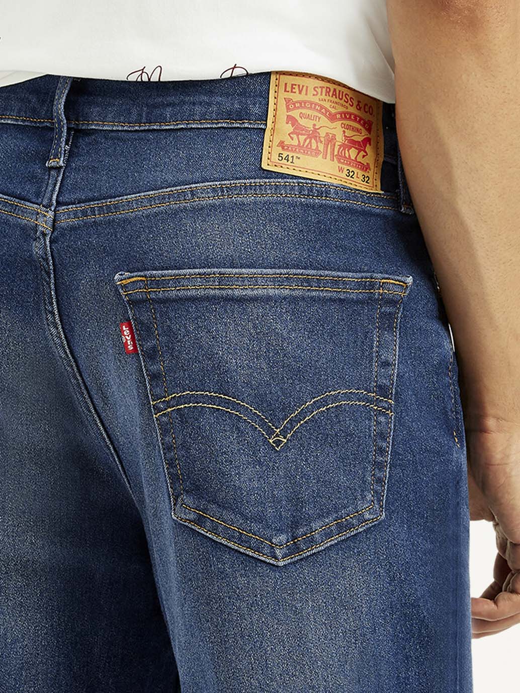 Men's 541 Blue Athletic Tapered Fit Mid Rise Jeans - Image 5