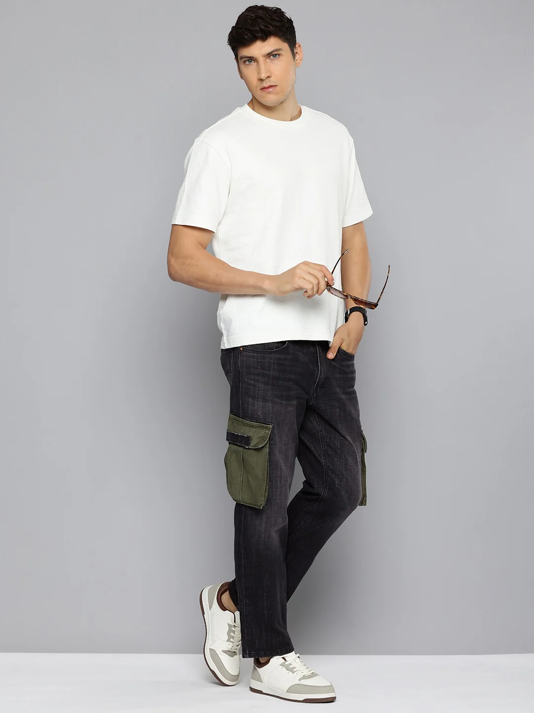 Men's 541 Dark Blue Athletic Tapered Fit Mid Rise Jeans - Image 4