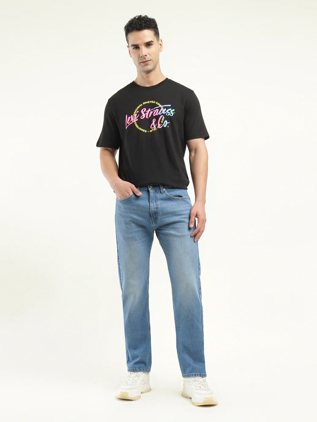 Men's 550 Indigo Loose Fit Mid Rise Jeans - Image 2