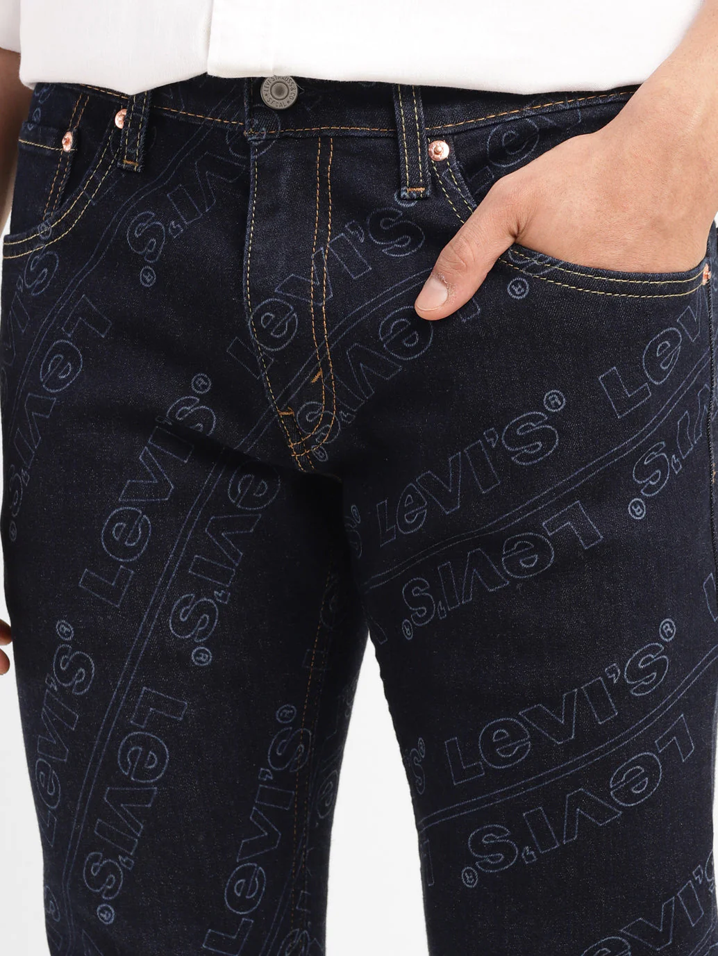 Men's 550 Blue Loose Fit Mid Rise Jeans - Image 4