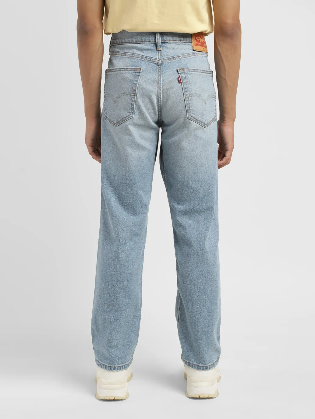 Men's 550 Blue Loose Fit Mid Rise Jeans - Image 3