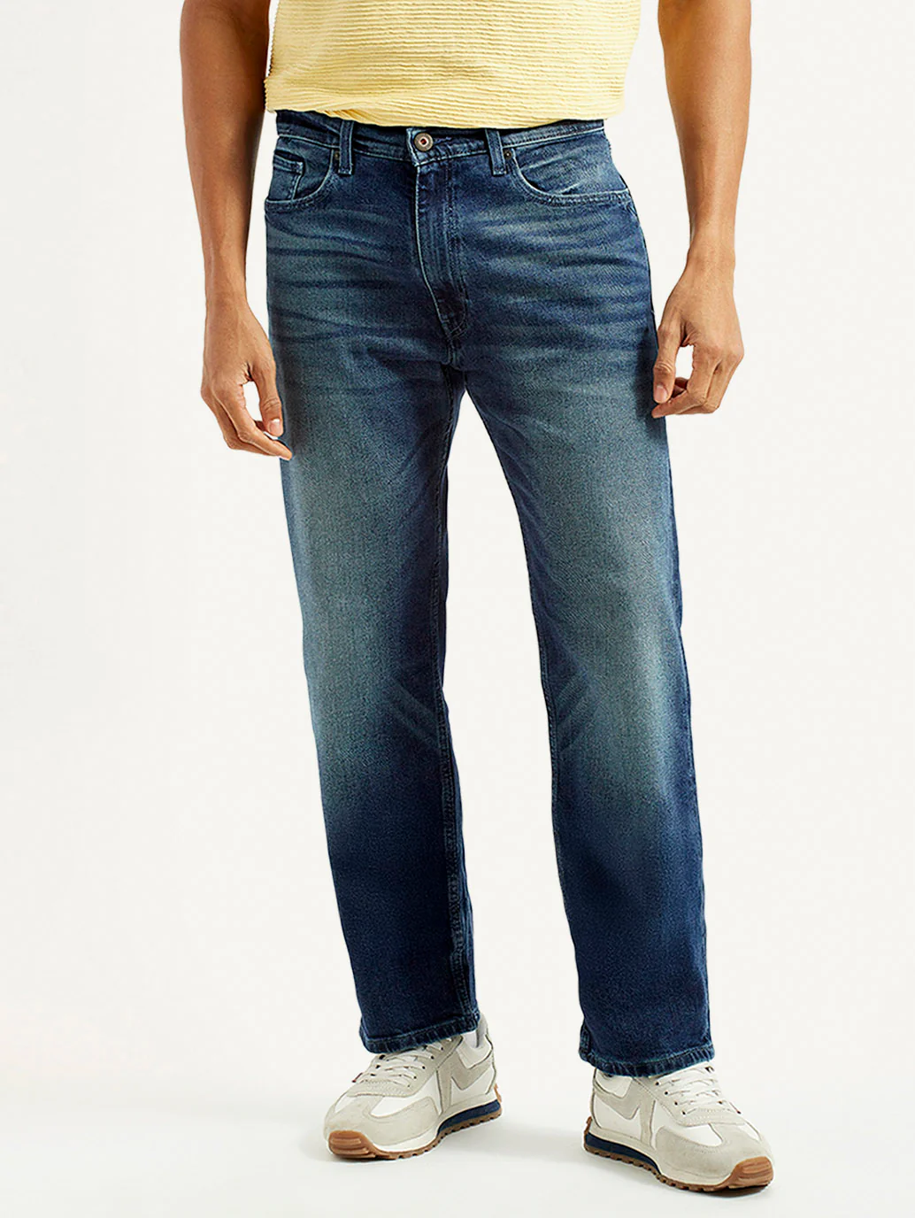Men's 555 Blue Relaxed Straight Fit Mid Rise Jeans - Image 3