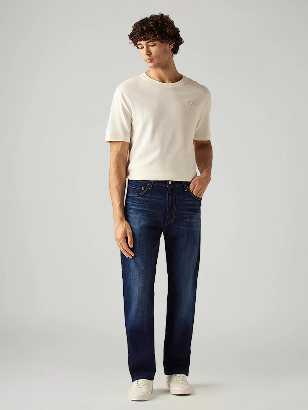Men's 555 Blue Relaxed Straight Fit Mid Rise Jeans - Image 2