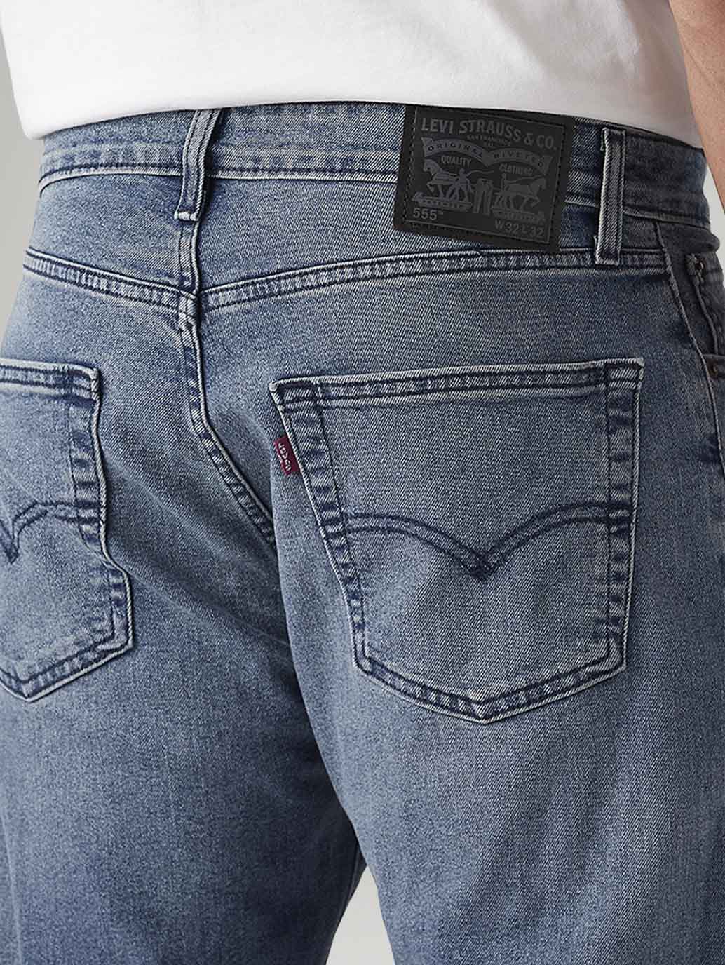 Men's 555 Blue Relaxed Straight Fit Mid Rise Commuter Jeans - Image 6
