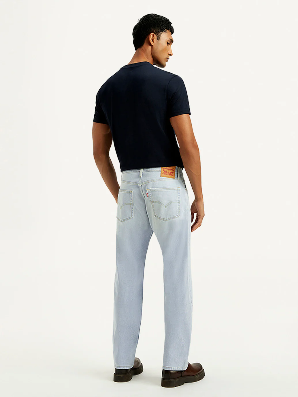 Men's 555 Light Blue Relaxed Straight Fit Mid Rise Jeans - Image 6