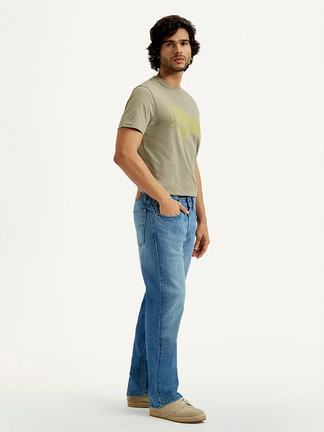 Men's 555 Light Indigo Relaxed Straight Fit Mid Rise Jeans - Image 7