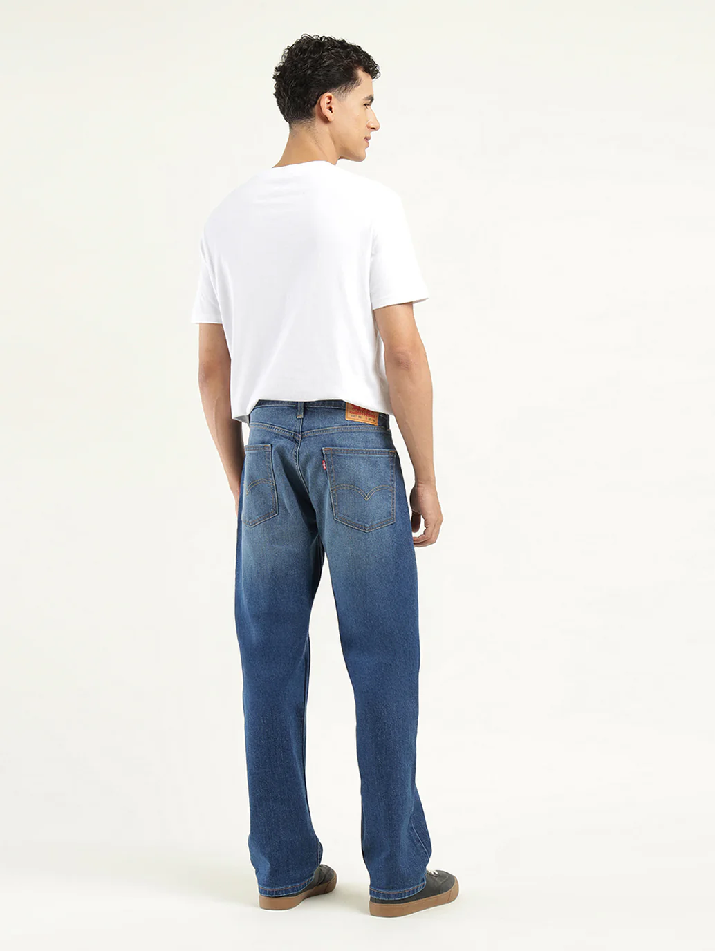 Men's 555'96 Indigo Relaxed Straight Fit Mid Rise Jeans - Image 5