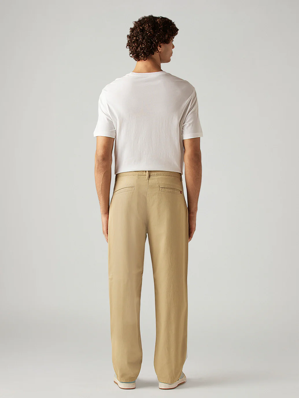 Men's 568 Khaki Loose Fit Mid Rise Chinos - Image 4