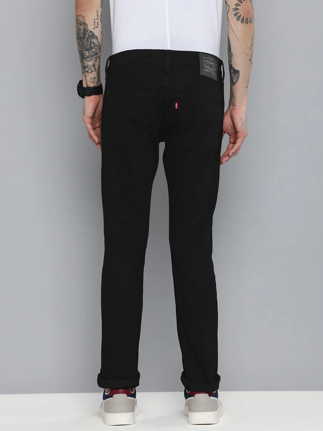Men's 65504 Black Skinny Fit Mid Rise Jeans - Image 4