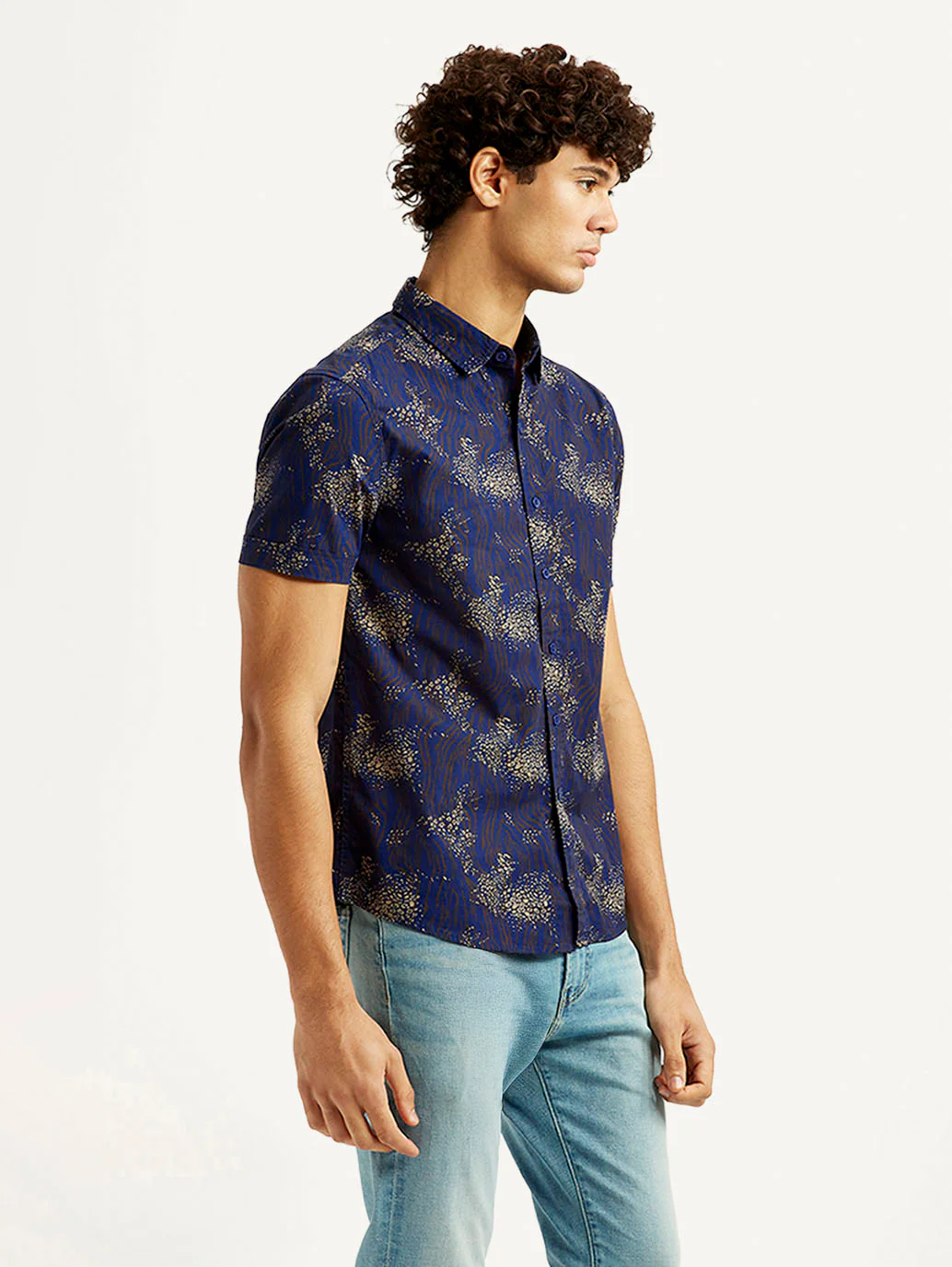 Men's Abstract Dark Blue Slim Fit Shirt - Image 4