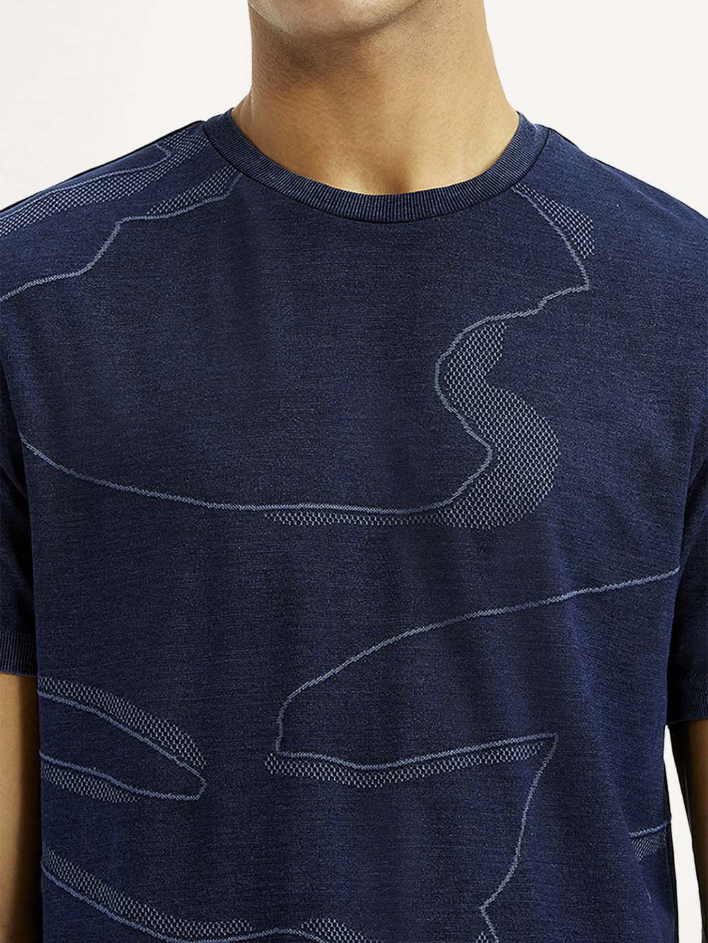 Men's Abstract Navy Blue Slim Fit Seamless T-shirt - Image 4