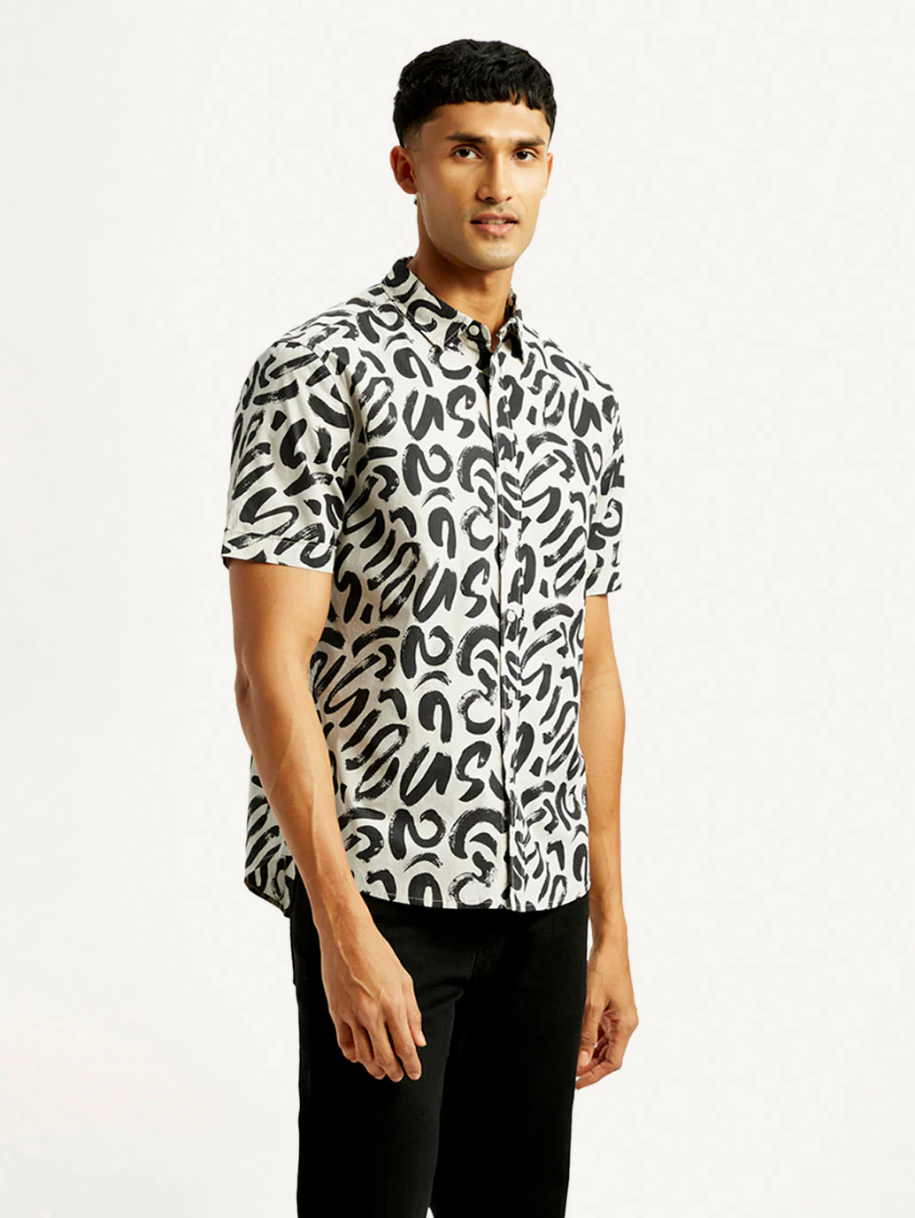 Men's Abstract Print Slim Fit Shirt - Image 5