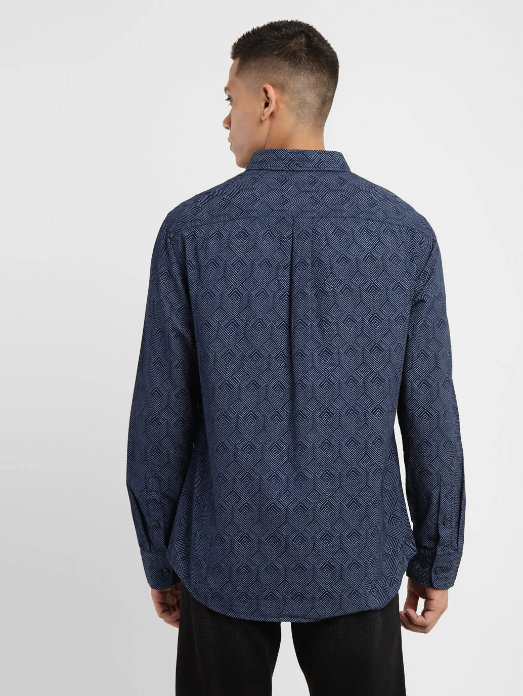 Men's Geometric Print Slim Fit Shirt - Image 3