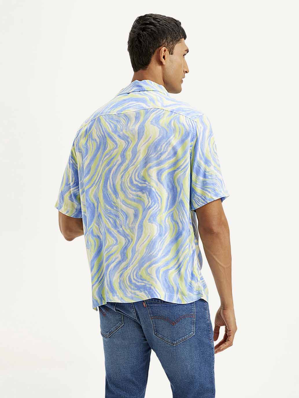 Men's Resort Collar Abstract Loose Fit Shirt - Image 4