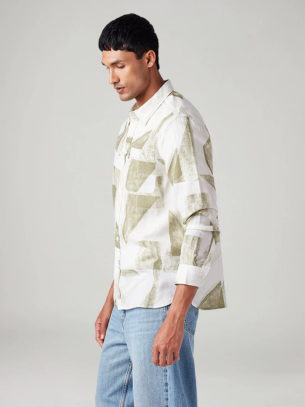 Men's Abstract Slim Fit Linen Shirt - Image 5