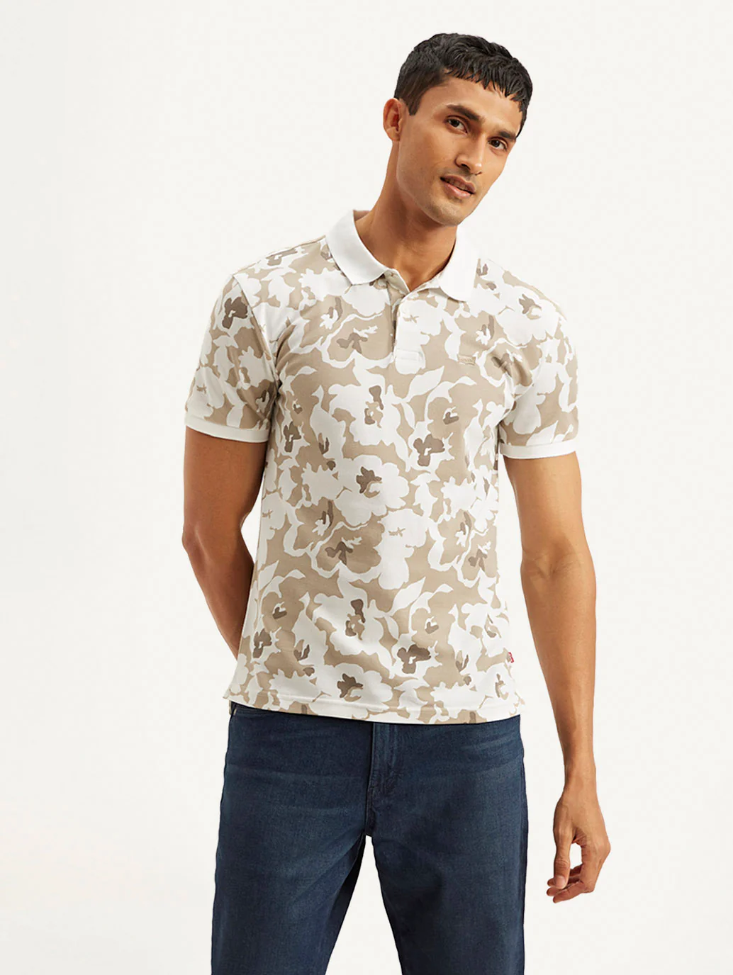 Men's Abstract Slim Fit Polo T-shirt - Image 2