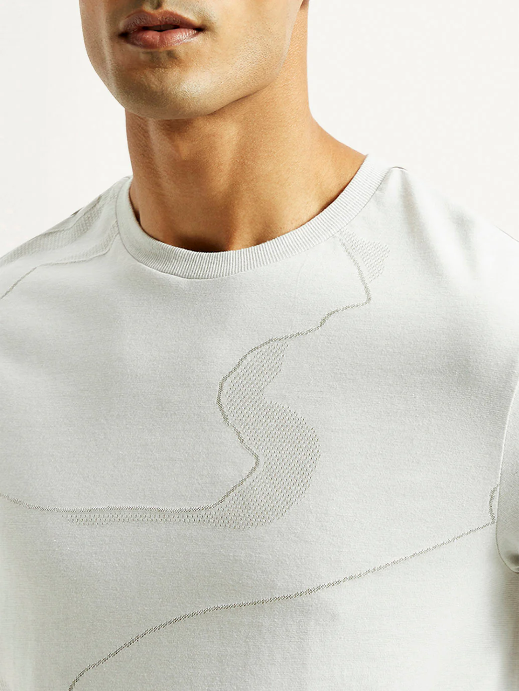 Men's Abstract White Slim Fit T-shirt - Image 4