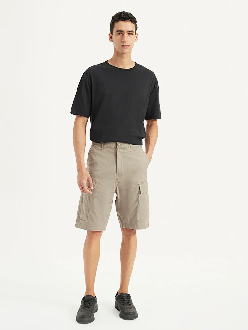 Men's Beige Cargo Fit Shorts - Image 3