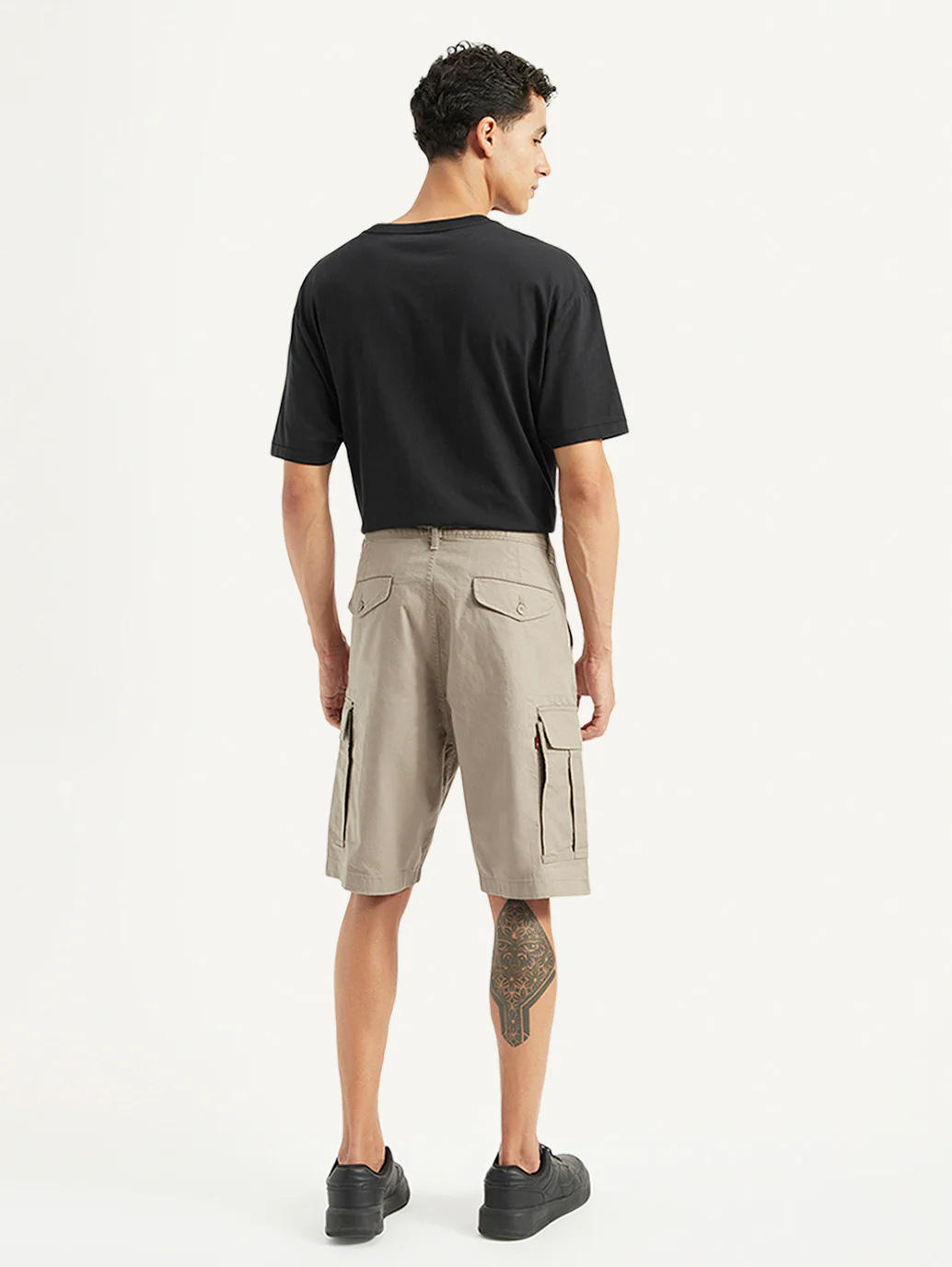 Men's Beige Cargo Fit Shorts - Image 4