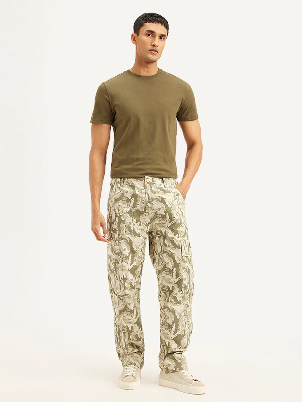 Men's Beige Loose Fit Cargo Trousers - Image 2