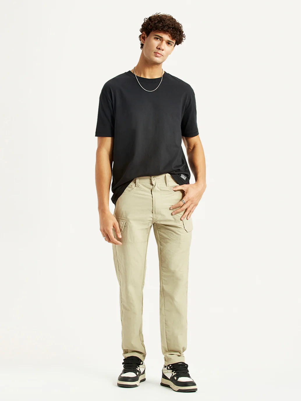 Men's Beige Slim Fit Mid Rise Cargo Trousers - Image 6
