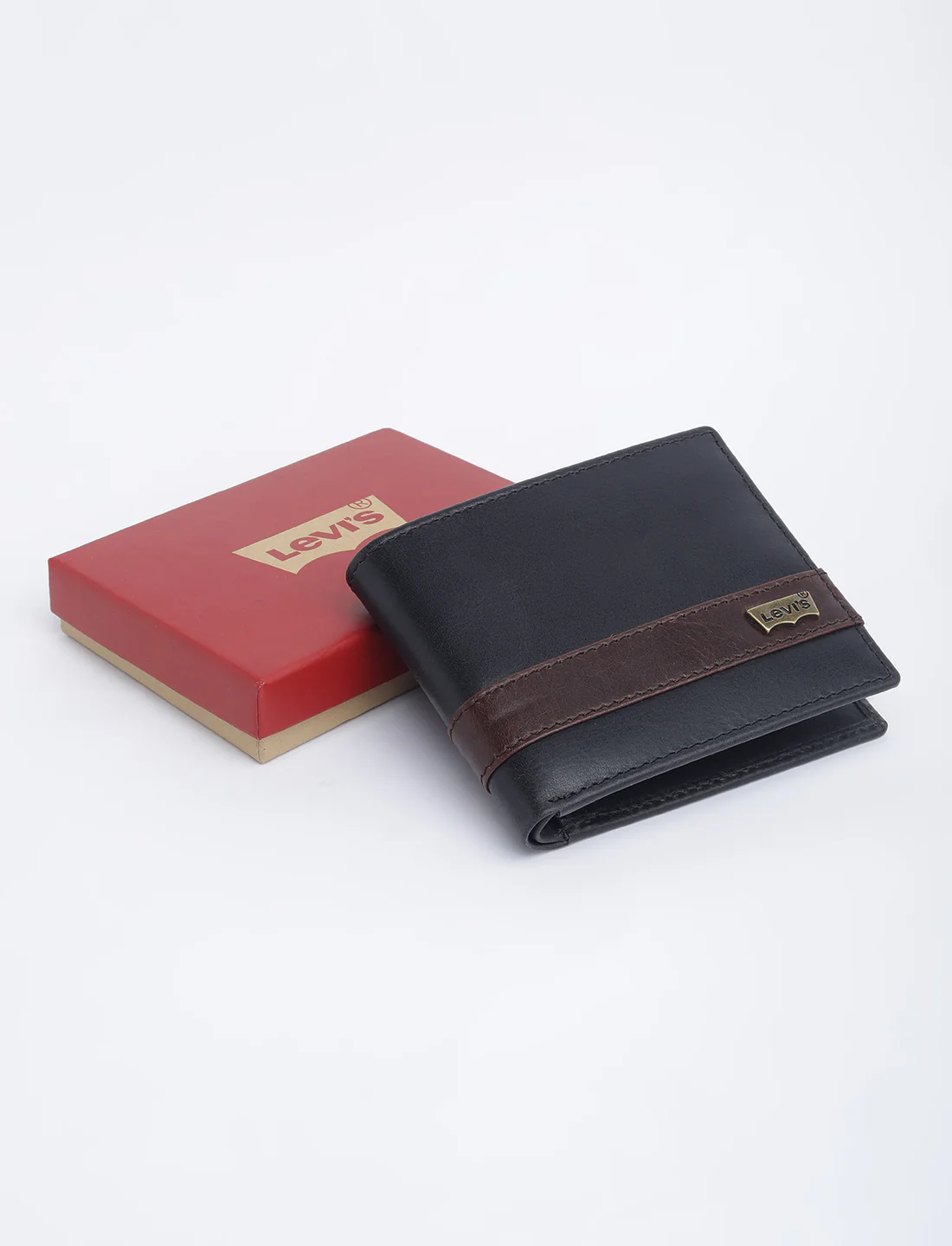 Men's Black Colorblock Bi-Fold Wallet - Image 7