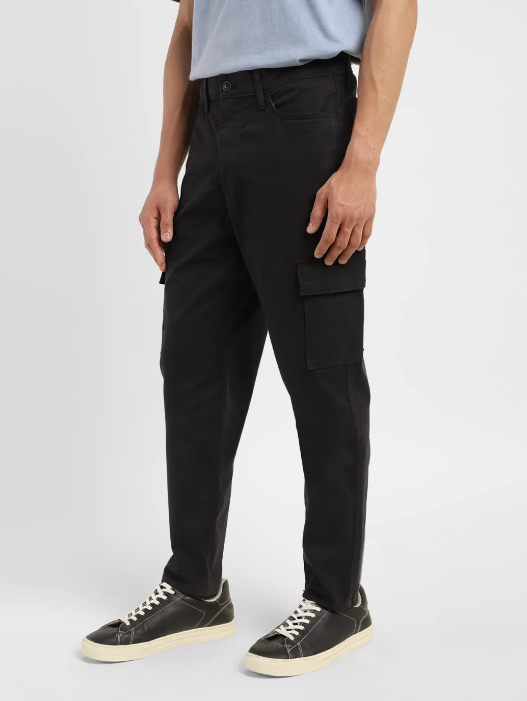 Men's Black Loose Fit Cargo Trousers - Image 3